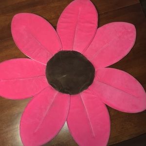 Blooming Bath - Hot Pink - Great Condition